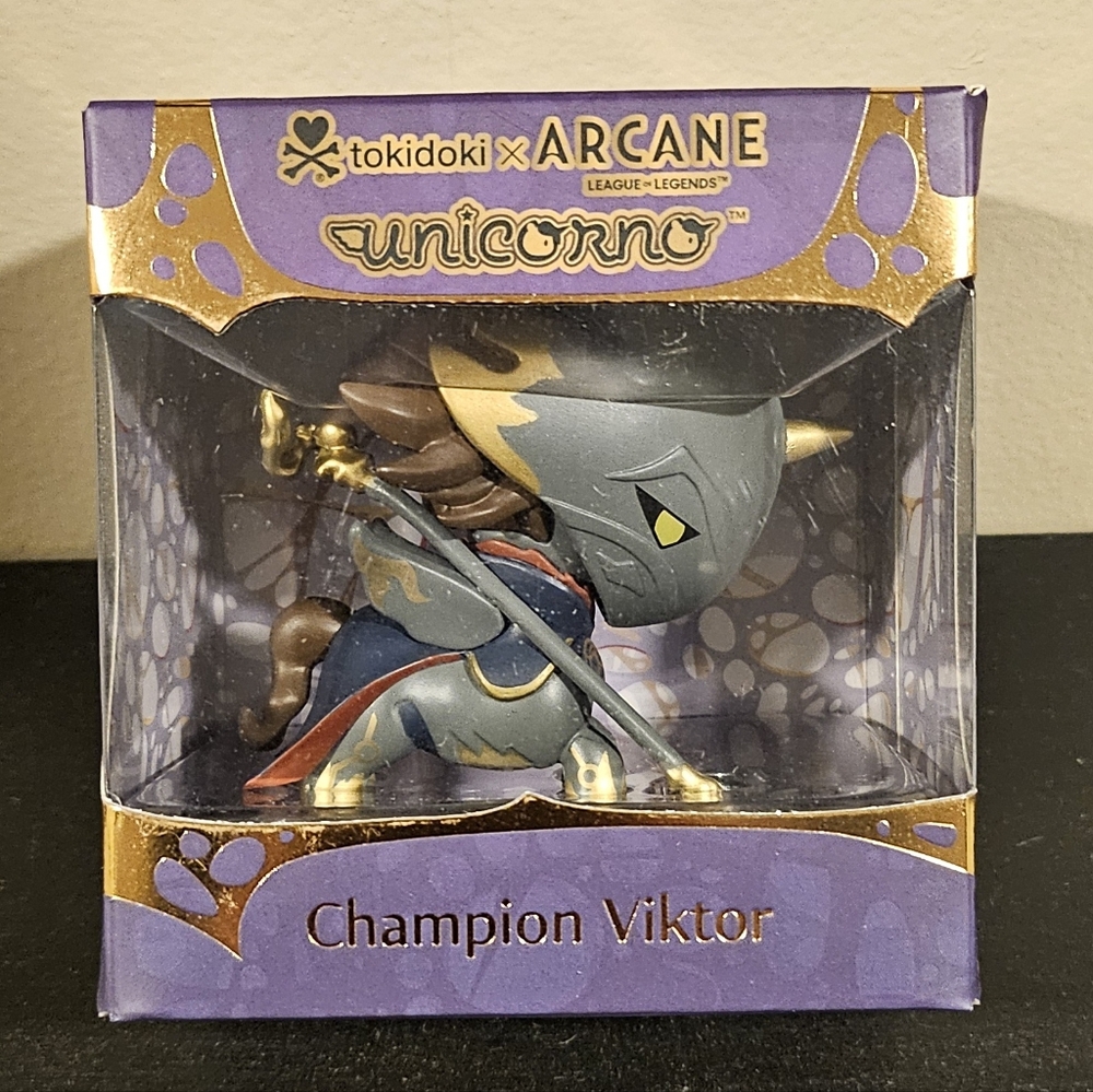 Arcane Tokidoki Champion Viktor Unicorno Figure